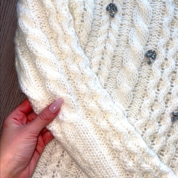 KNITTED SWEATER WITH RHINESTONES XS-S - Picture 4 of 5